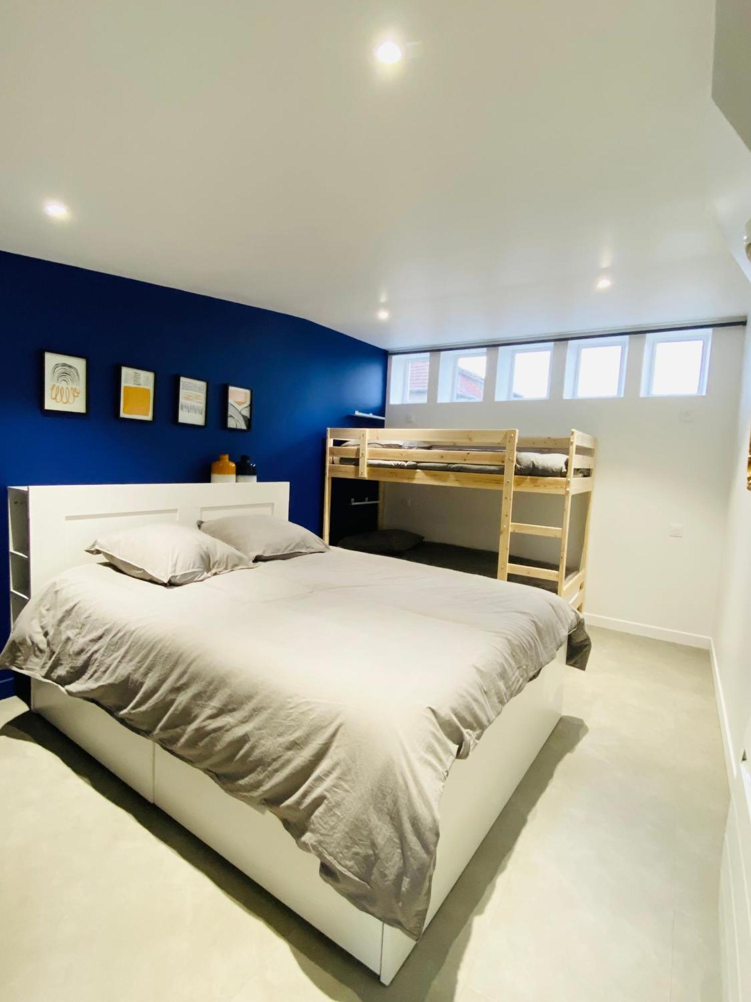 The Share House Apartment Tille Bagian luar foto